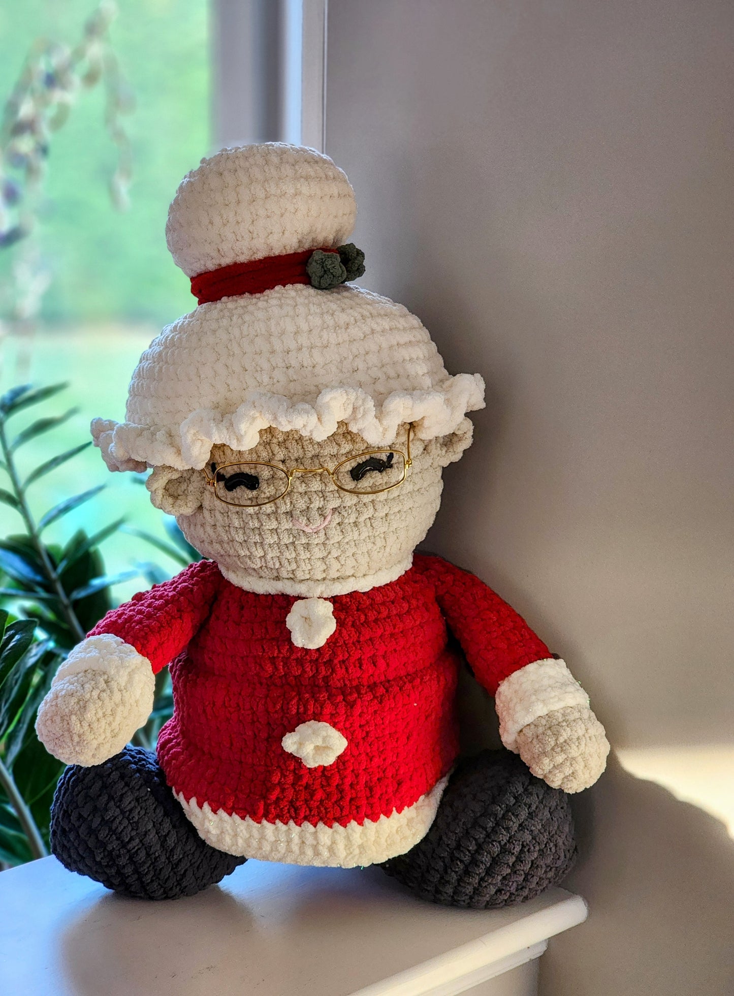 Santa & Mrs. Claus Plush Set
