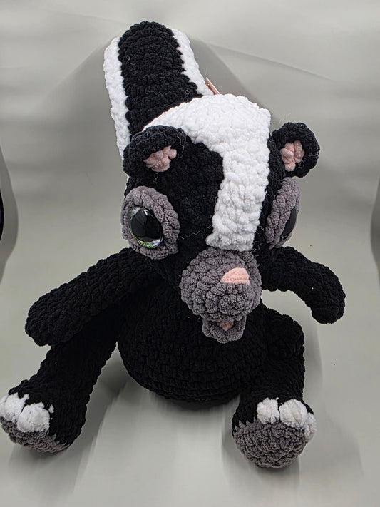 🦨 Crochet Skunk Plush