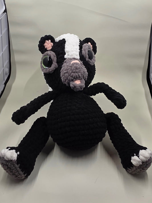 🦨 Crochet Skunk Plush