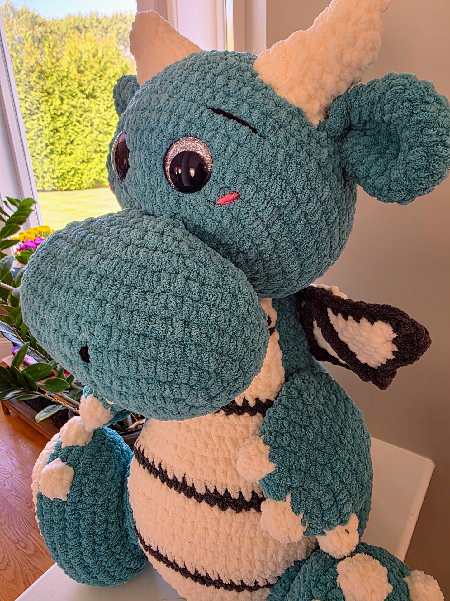 🐉 Charlie the Dragon – Oversized