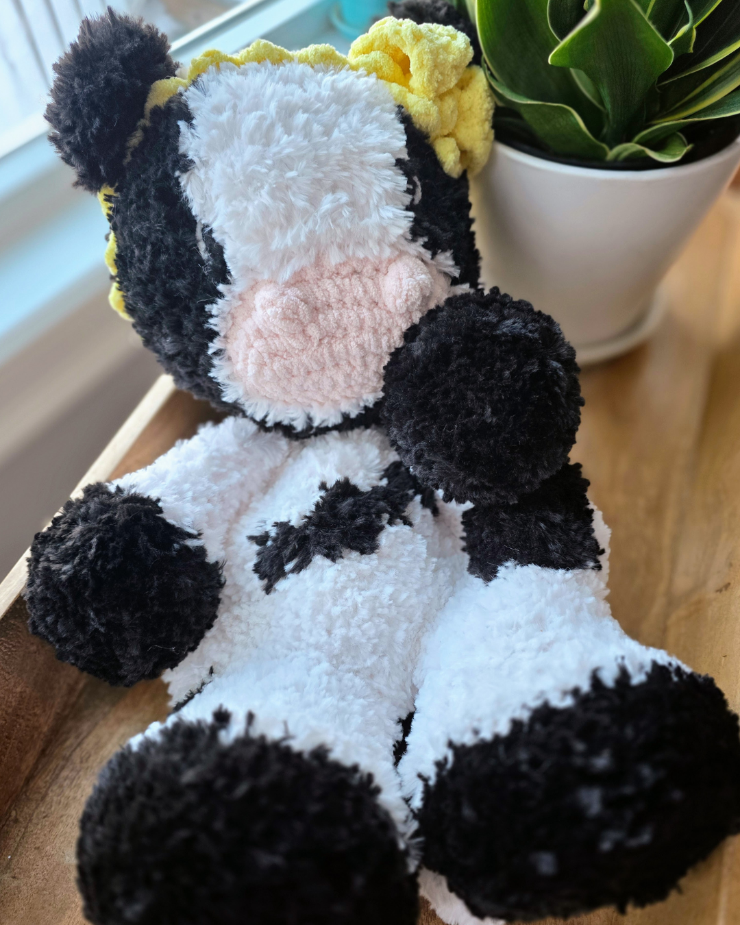 🐄 Jumbo Classic Cow Plush